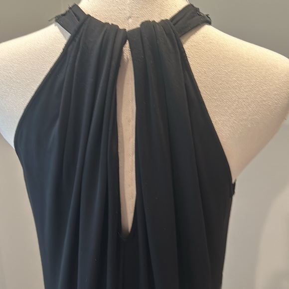 Full length formal gown - Picture 4 of 4